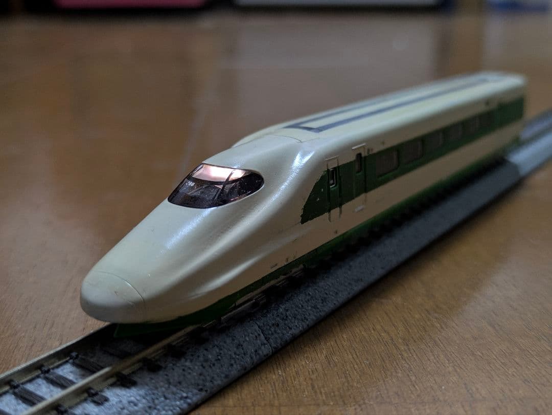 自分塗装】E2系J66編成懐かしの200系カラー新幹線10両セット - メルカリ