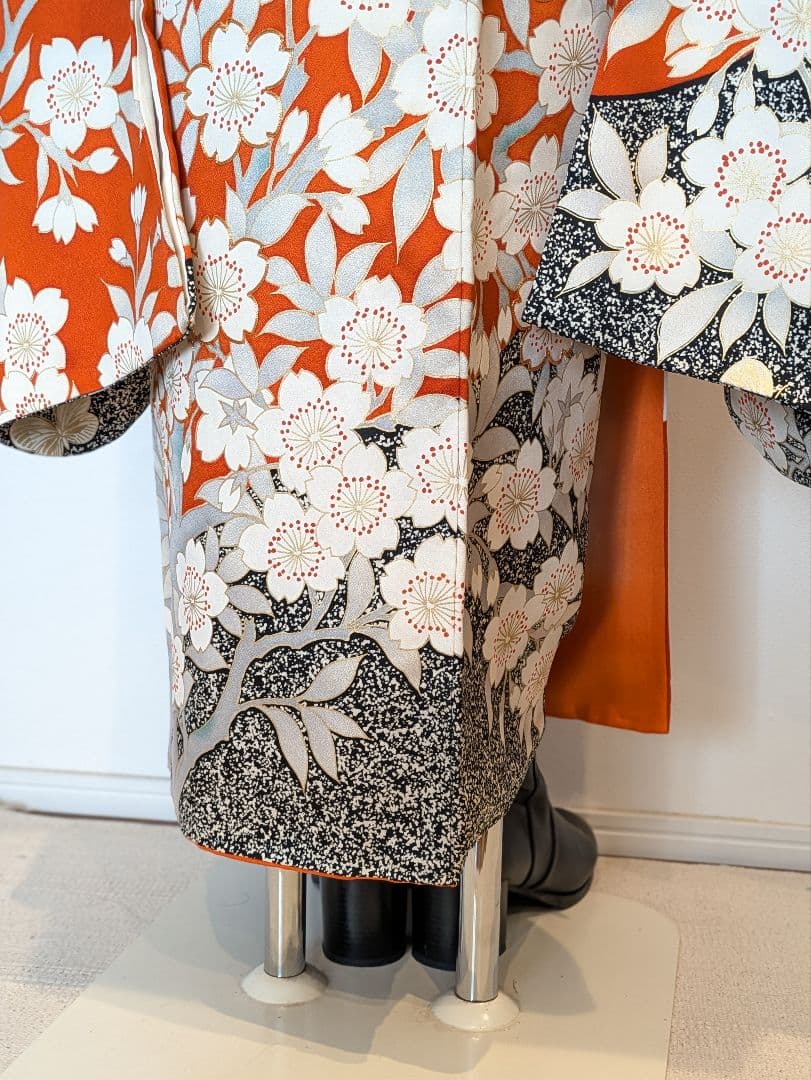 振袖フルセット 身丈156裄65 金彩 赤茶 グレー 金駒刺繍 逸品 - メルカリ