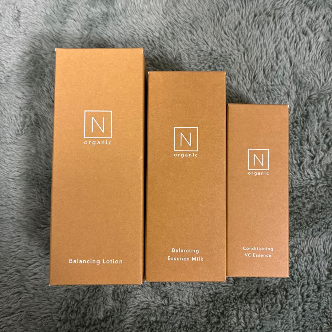Nオーガニックベーシック　バランシングローション、ミルク、VCエッセンス N organic(エヌオーガニック) / N organic Basic バランシング