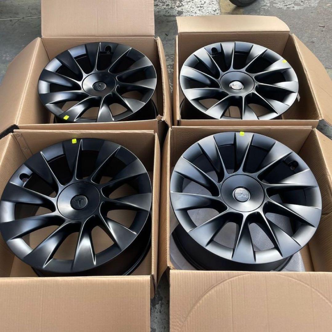 テスラモデルY 20インチ純正ホイール4本セット(タイヤtpms付) - メルカリ