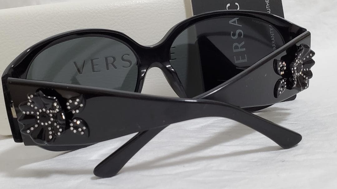 正規レア ヴェルサーチ ローズ ビジュー フラワーアートサングラス黒