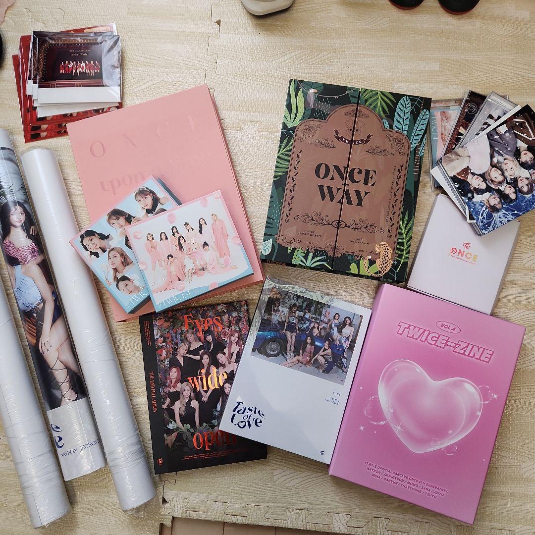 TWICE グッズまとめ売り TWICE グッズ まとめ売り - メルカリ