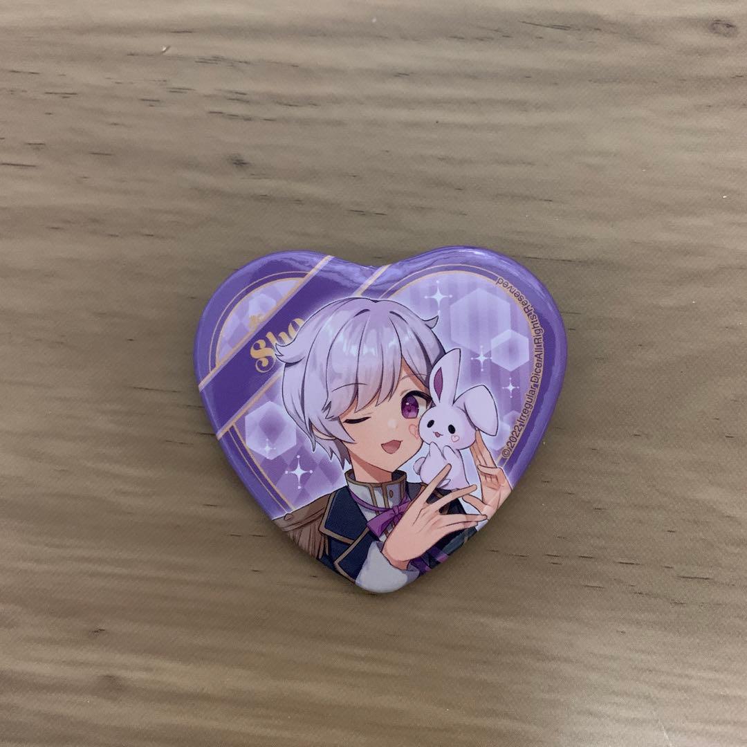 いれいすハート型缶バッジPart2 - メルカリ