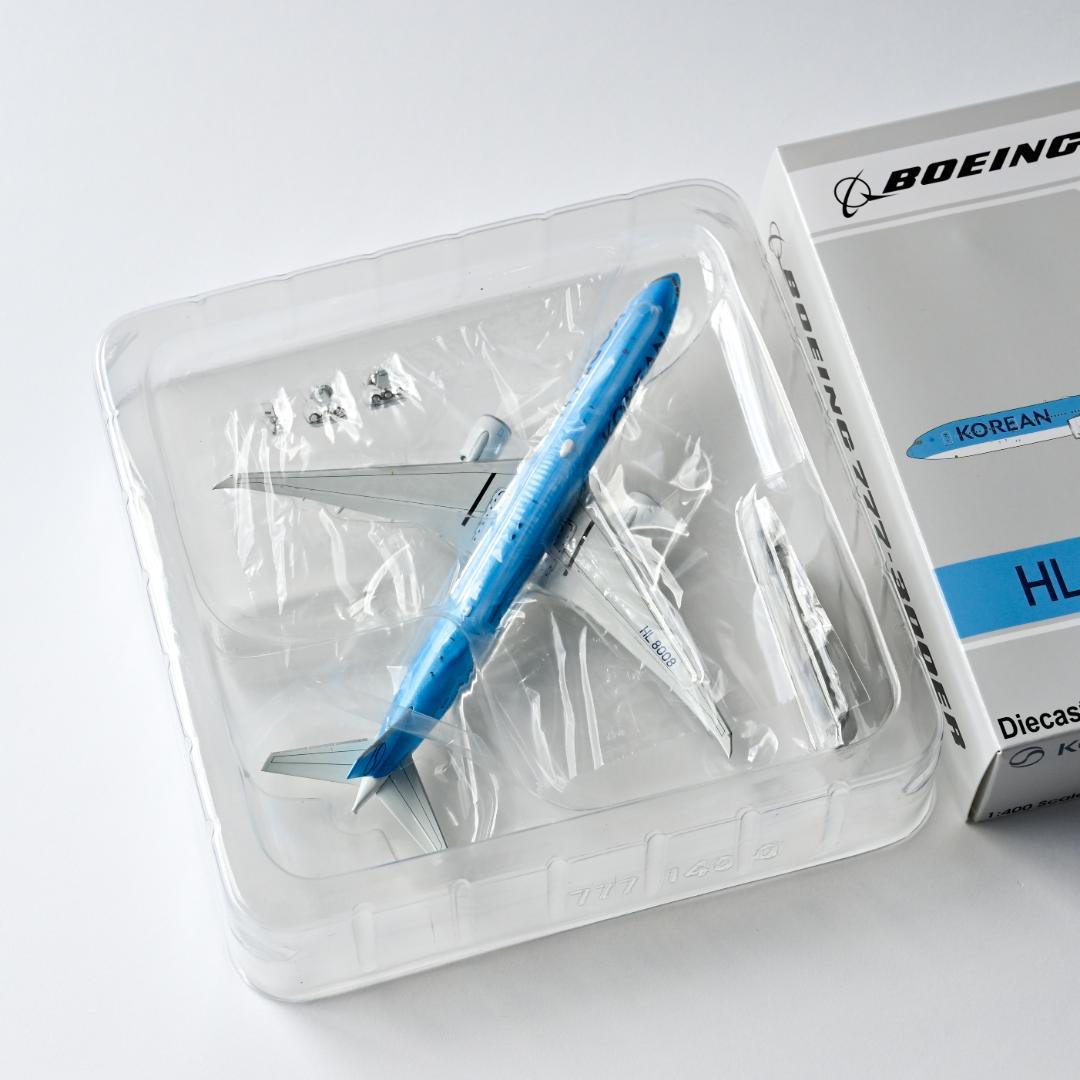 ☆猫好きマー君様☆大韓航空 B777-300ER 新塗装 ギア着脱可