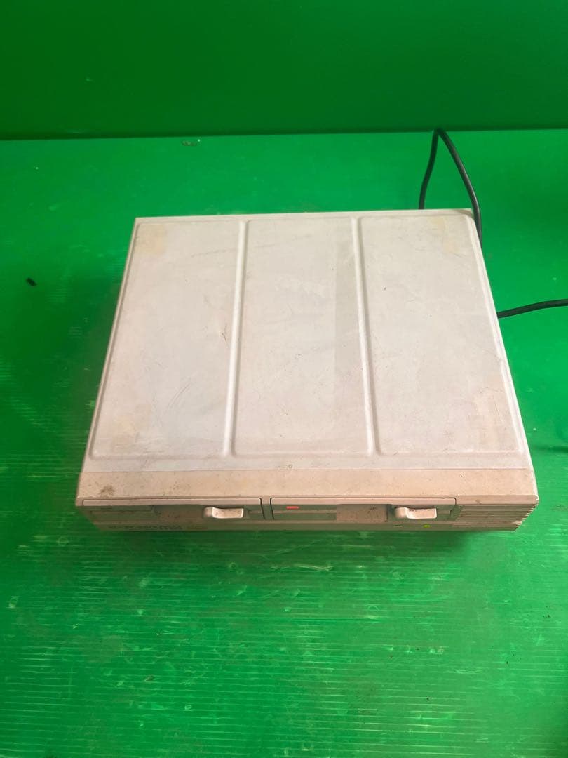 NEC PC-8801 MH デスクトップPC 使用感あり 通電確認のみ - メルカリ