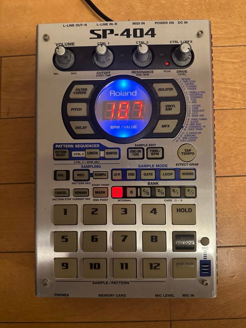 DJ機材 Roland SP-404 Roland SP-404mkII Sampler and Effector