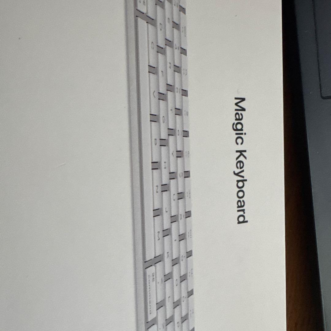未開封　US配列　Magic Keyboard A2450 Amazon | 【整備済み品】 未開封 Magic Keyboard - A2450 英語配列（US
