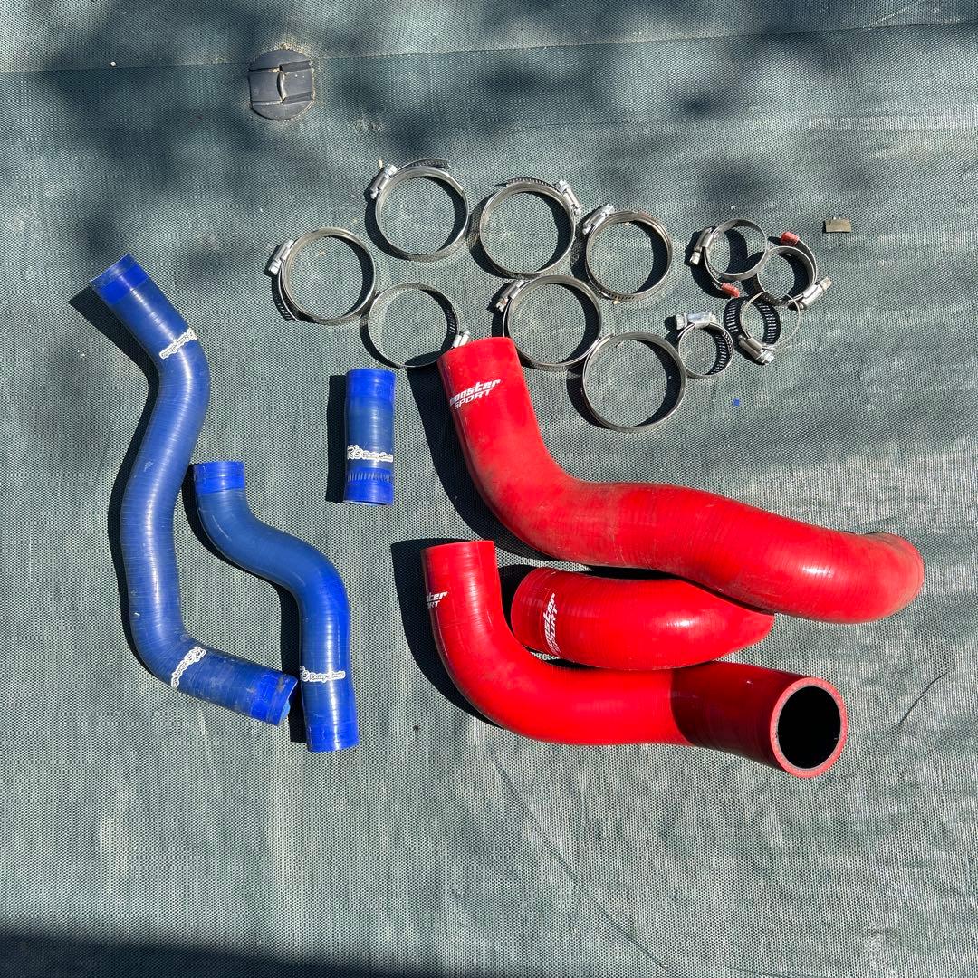 スイフトスポーツZC33S monster SPORT 他シリコンホースセット スイフト スイフトスポーツ[ZC33S]ラジエーター 【モンスタースポーツ