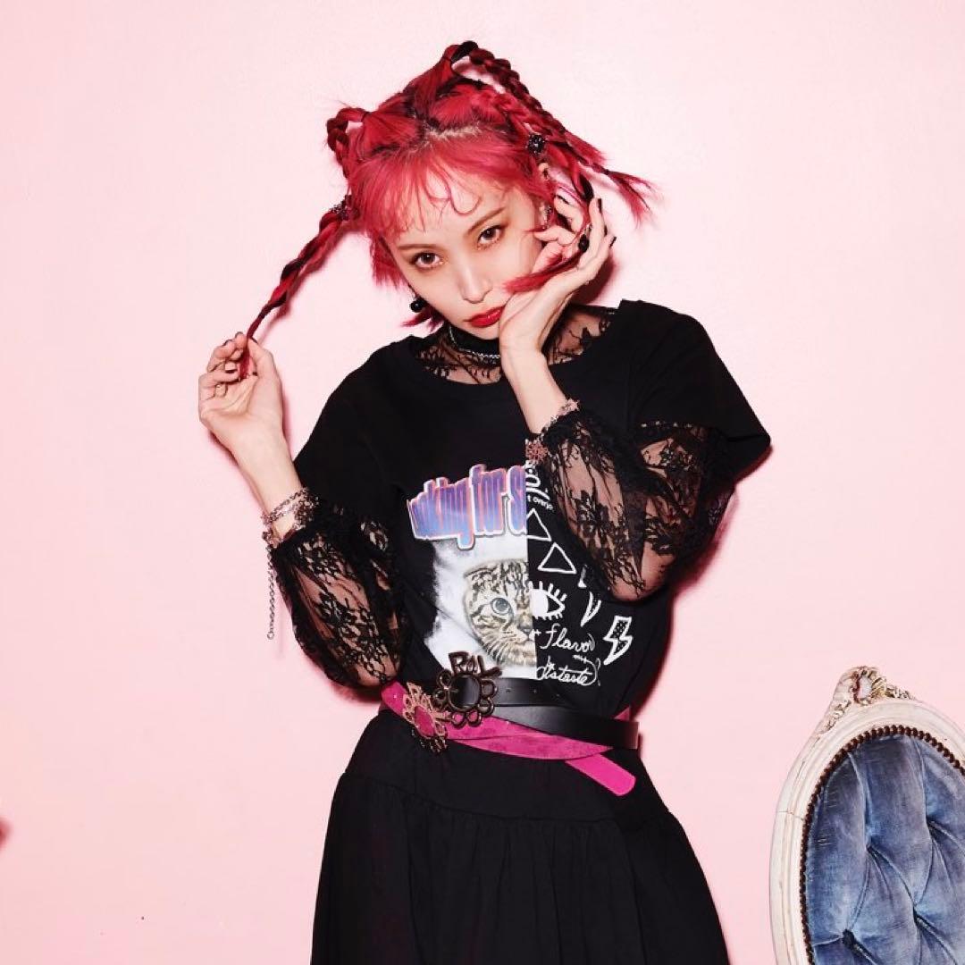 LiSA ROY フラワーバックルベルト ピンク - ミュージシャン人気 商品 通販