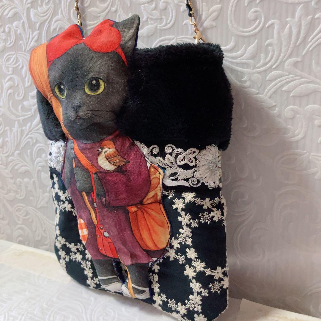 BIGバミちゃんふわふわサコシュ コヤンイサムチョン 花柄刺繍生地