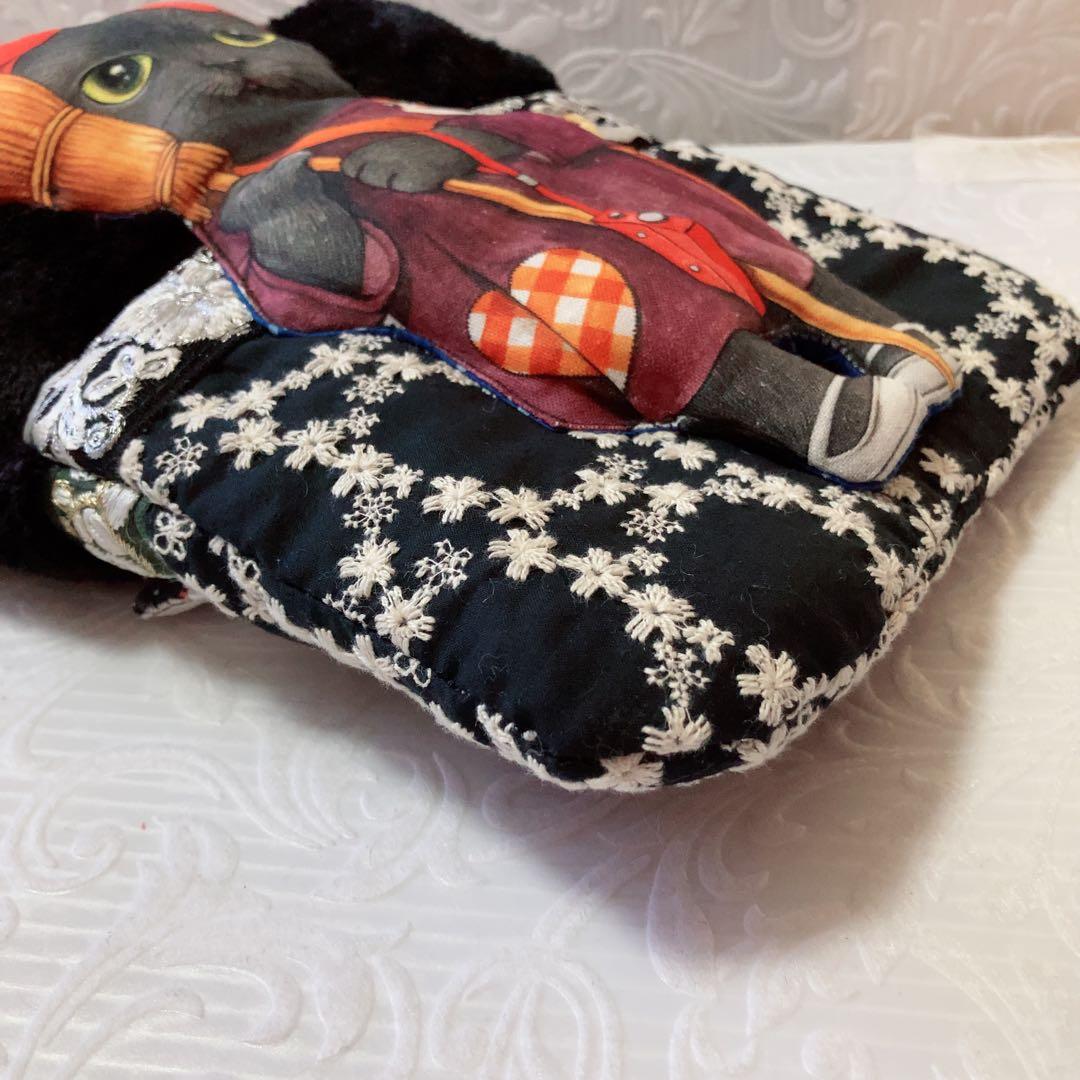 BIGバミちゃんふわふわサコシュ コヤンイサムチョン 花柄刺繍生地