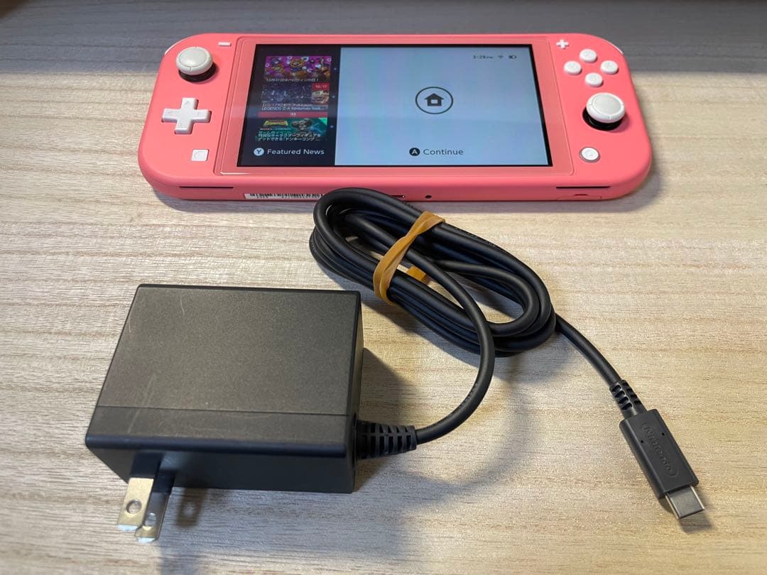 Nintendo Switch Lite ピンク 本体 充電器とケース付き！！！ Amazon.co.jp: Nintendo Switch Lite コーラル : ゲーム