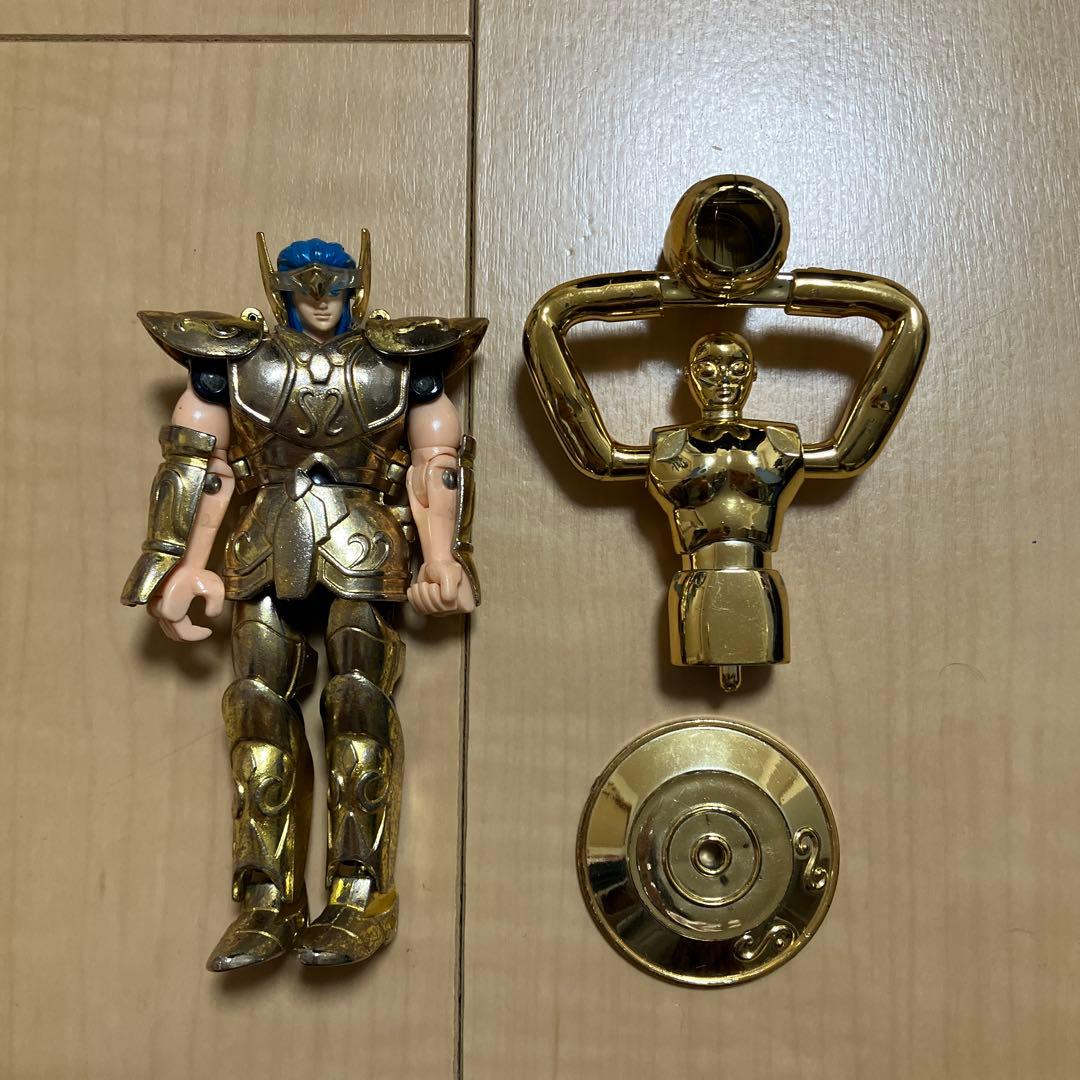 聖闘士星矢 黄金聖衣 ゴールドクロス 水瓶座 アクエリアスクロス