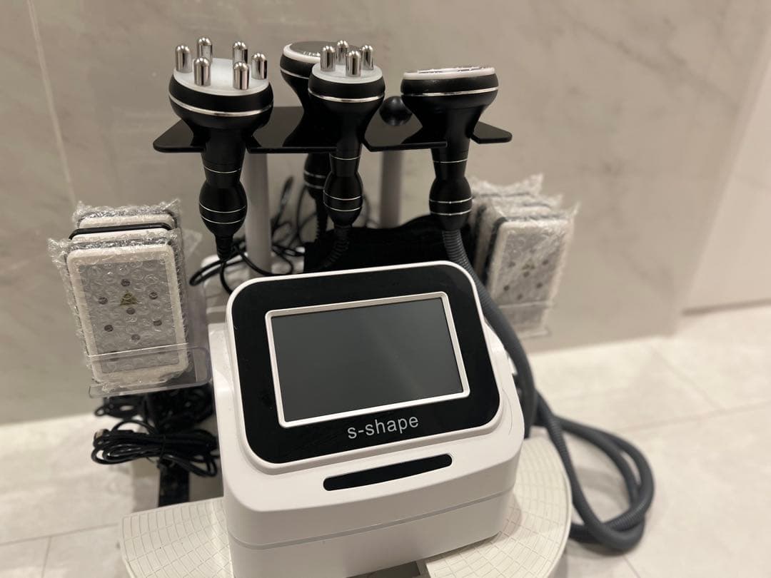 にんじん/お値下げ受付中！送料込♥️美品キャビテーション＆ラジオ波