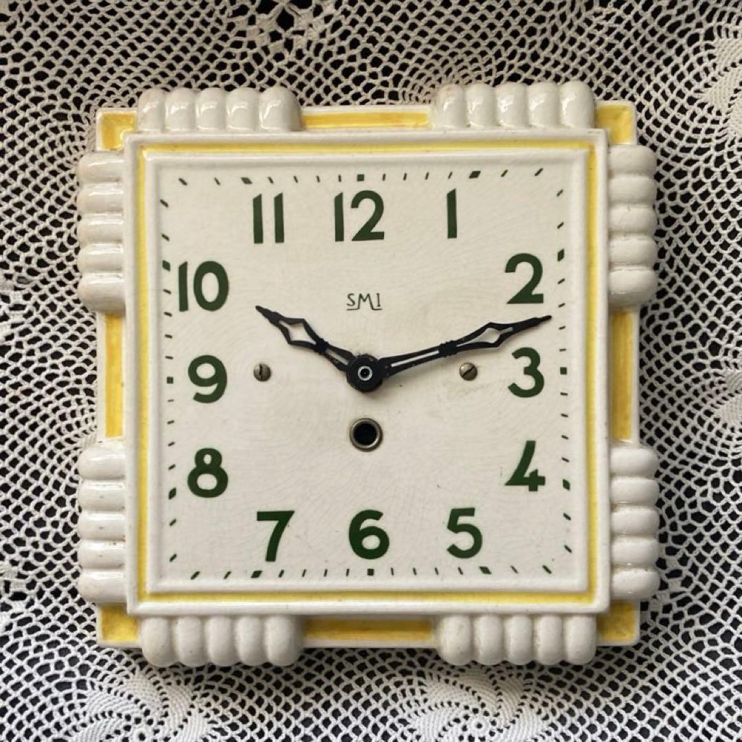 フランス アンティーク SMI社製 レトロ 壁掛け時計 ホワイト・イエロー フランス アンティーク ヴィンテージ SMI社 陶器 壁掛け時計 ゼンマイ