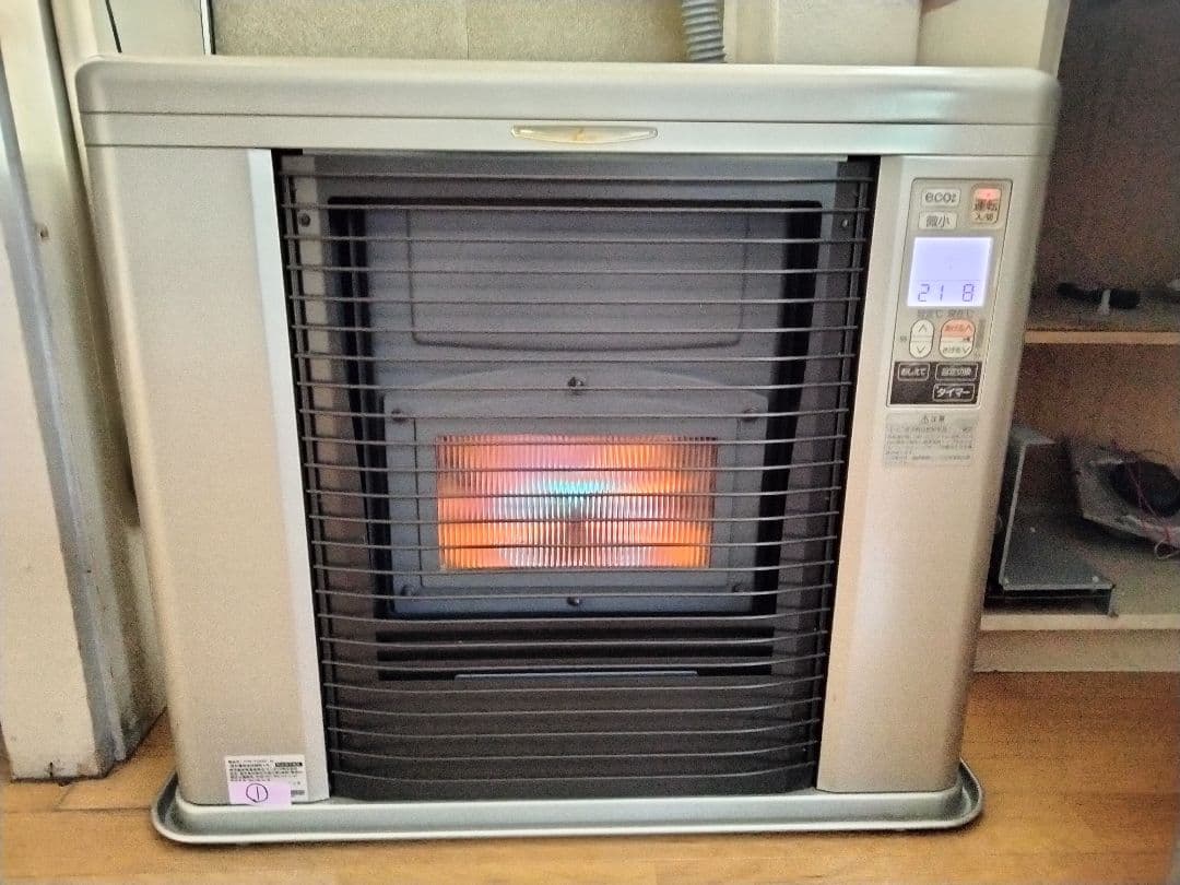 札幌発サンポットFF石油ストーブゼータス！品番「FFR‐703SX」14年式