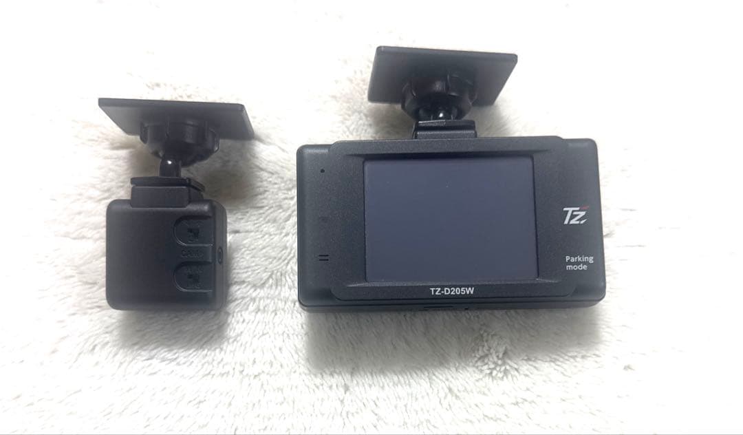 TZ ドライブレコーダー TZ-D205W 前後カメラ 「美品」 - メルカリ