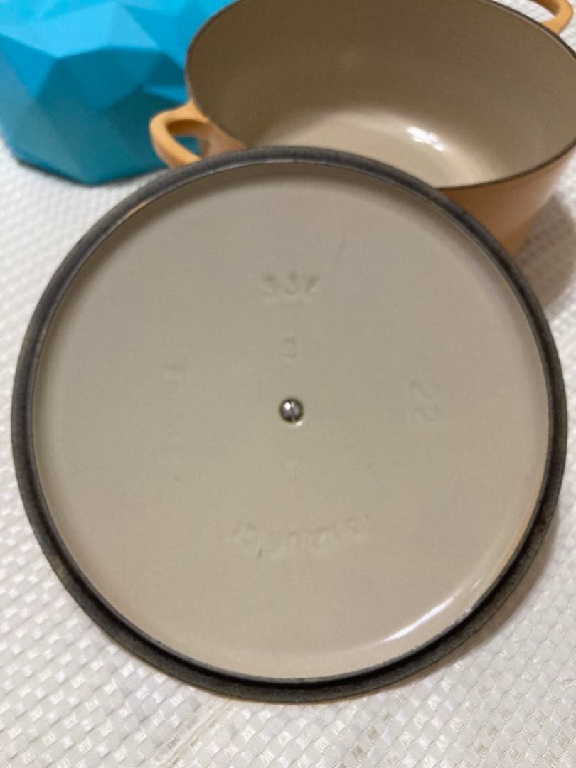 Le Creuset ル・クルーゼ　ココット・ロンド　22cm 3.3ℓ
