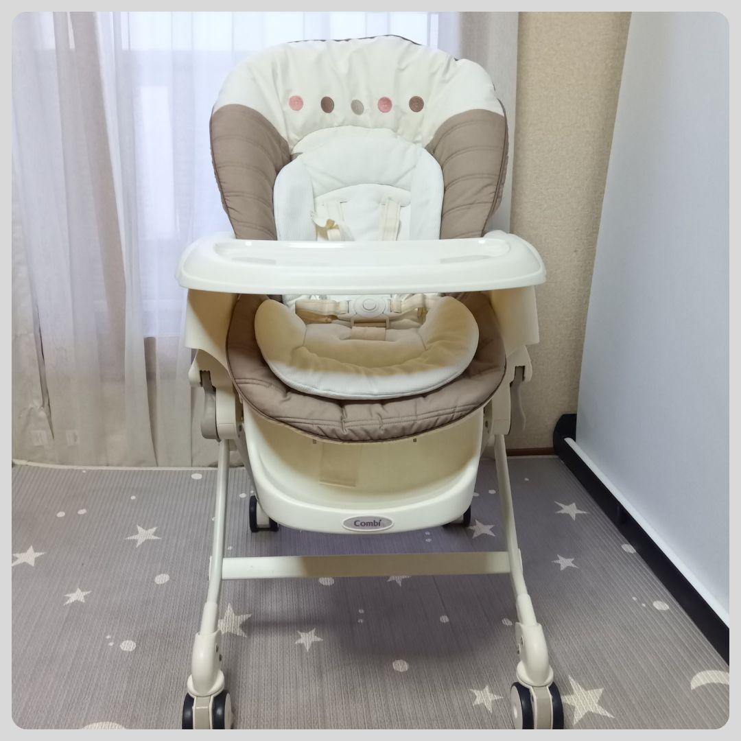 《綺麗❣️送料無料❣️》コンビ電動ハイローチェア　ネムリラAUTO SWING⭐︎