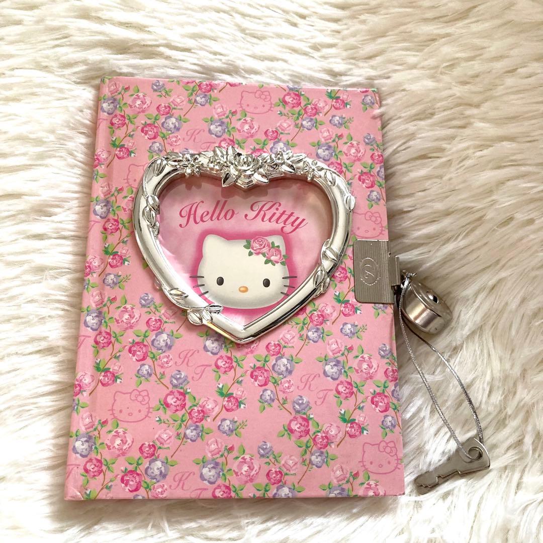新品】ハローキティ 秘密手帳 鍵付きノート レトロ サンリオ - メルカリ