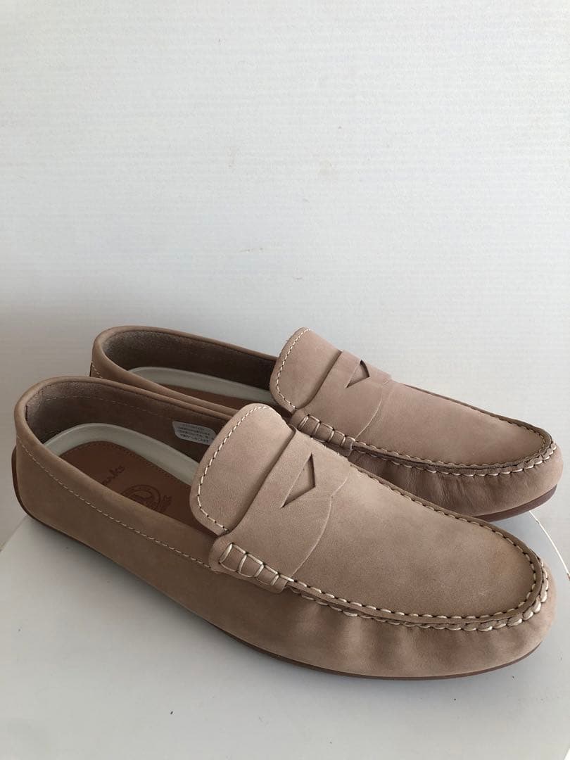 クラークス ドライビングシューズ ローファー モカシン 本革 ベージュ 27.5 Clarks（クラークス） 靴 メンズ ドライビングシューズ ローファー