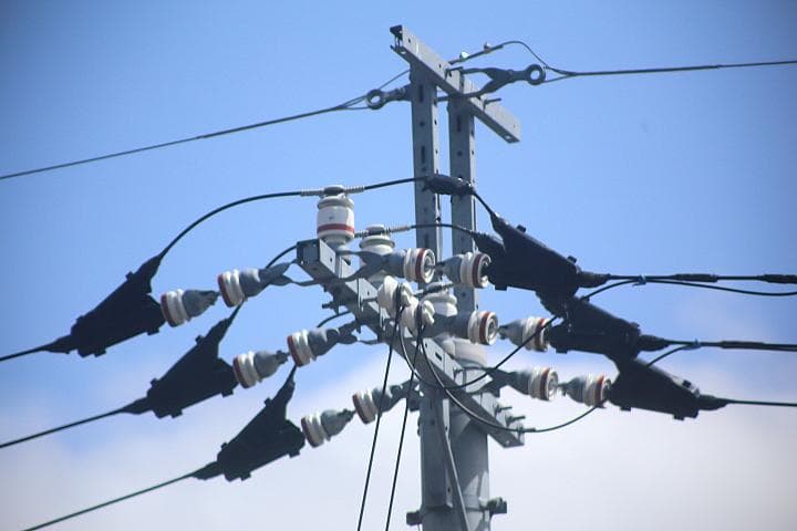 美品CANON純正定番望遠レンズEF75-300mm f/4-5:6 USM搭載