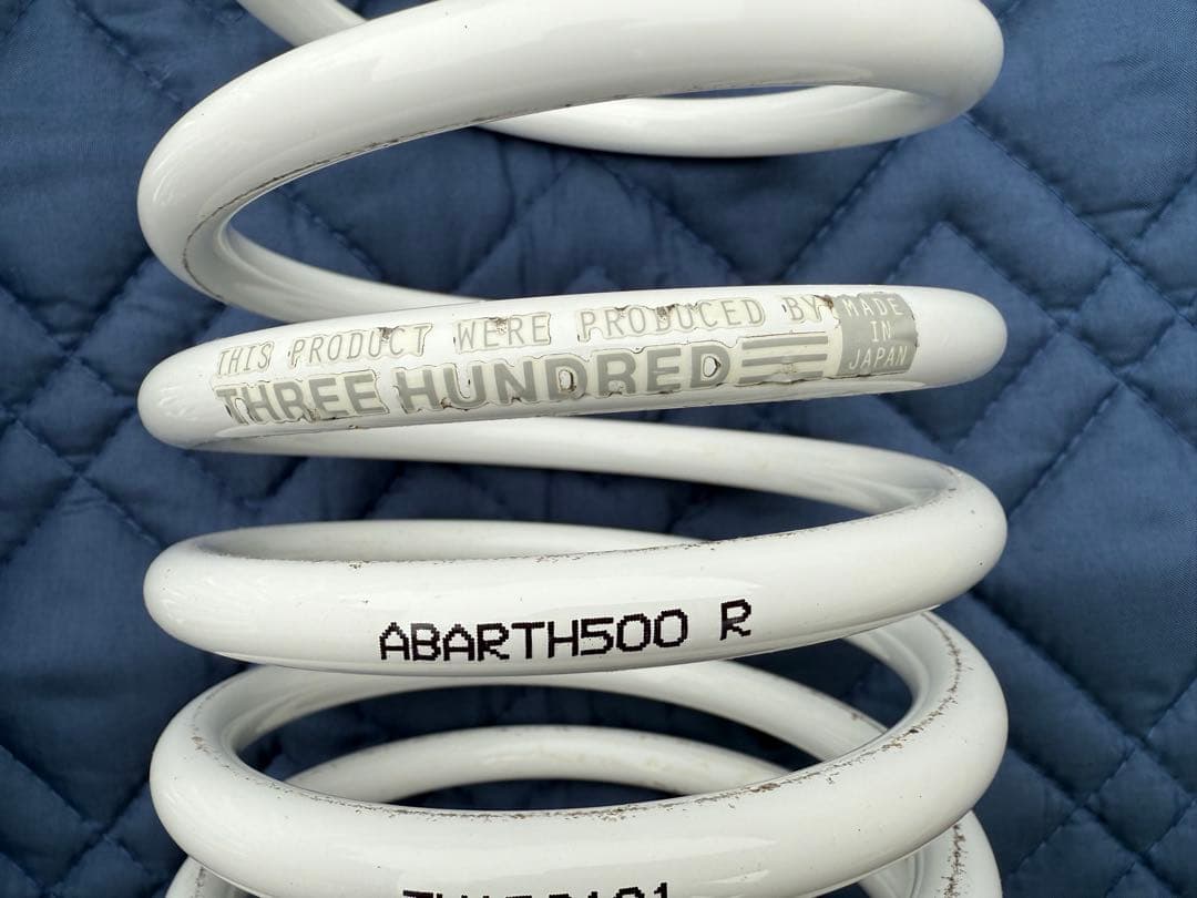 THREEHUNDRED ロワリングスプリング ハーフダウン ABARTH595 - メルカリ