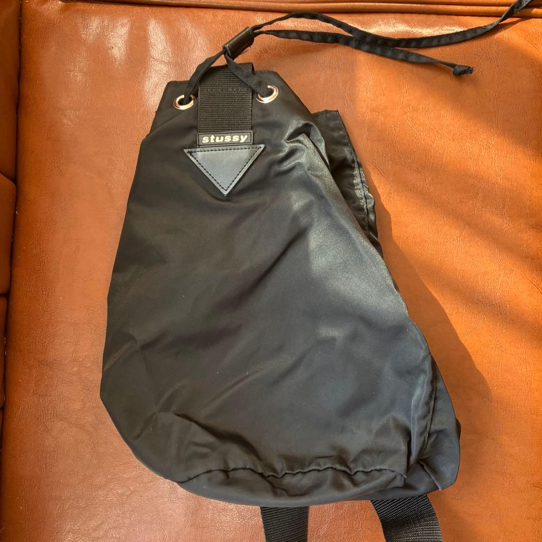 old STUSSY 巾着バッグ ショルダーバッグ ブラック - メルカリ