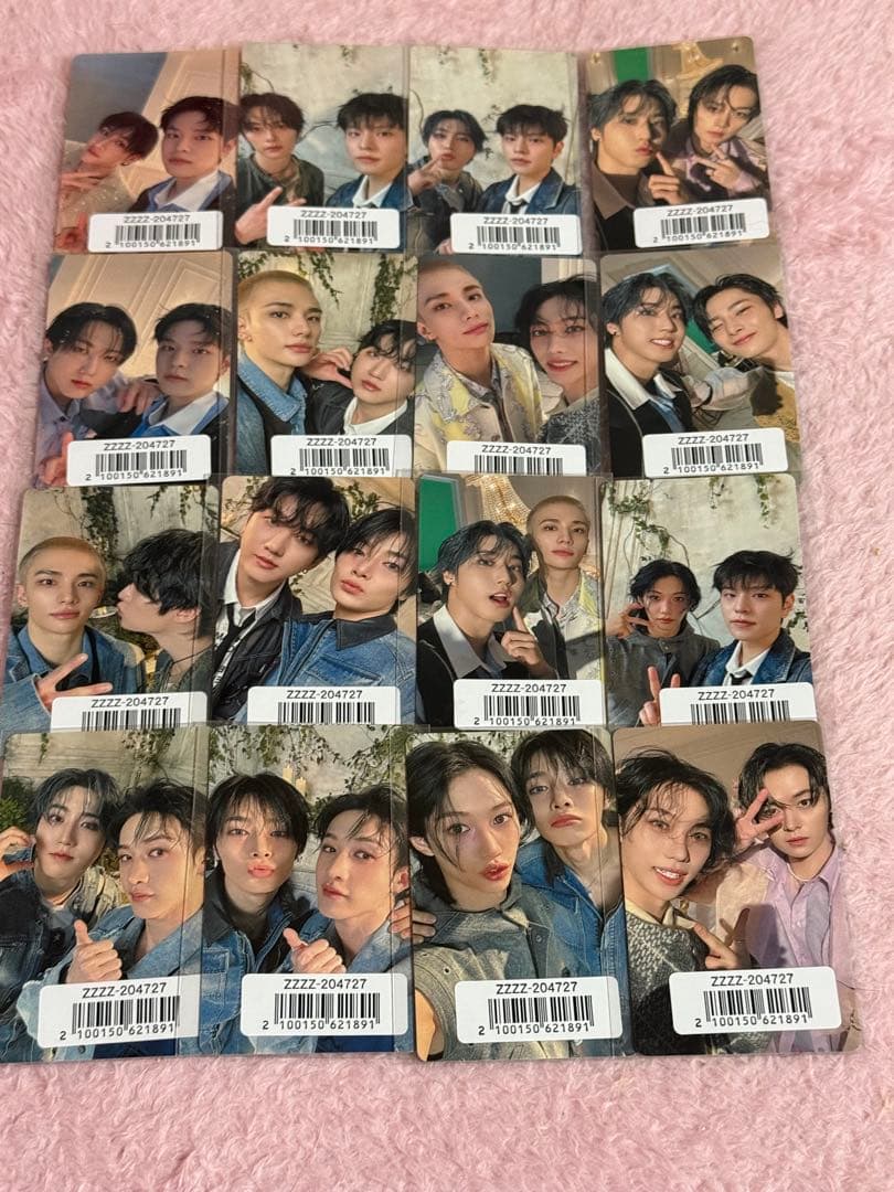 スキズ Hollow FC盤 ユニットトレカ コンプ 16枚 straykids Hollow B賞 16種 ユニットトレカ コンプ FC盤