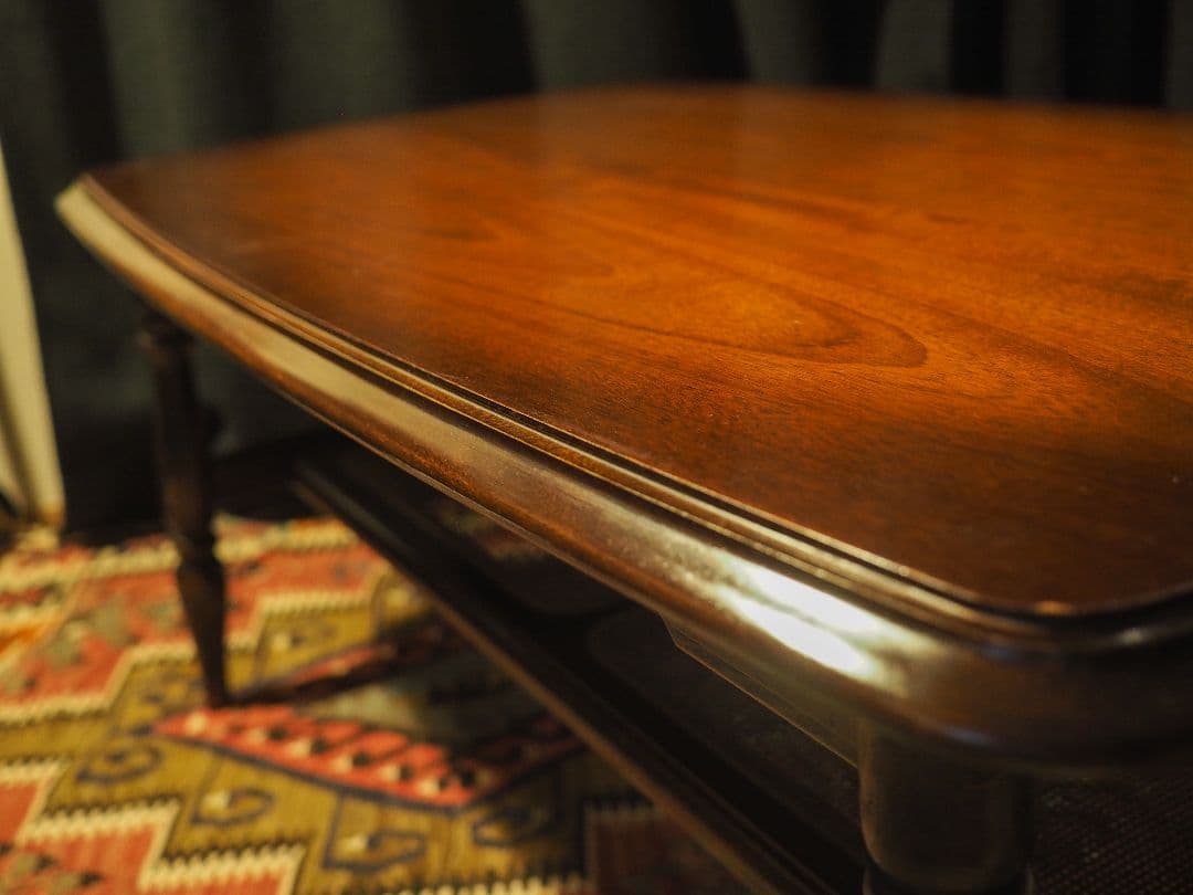 【値引中】“Karimoku”ビンテージローテーブル