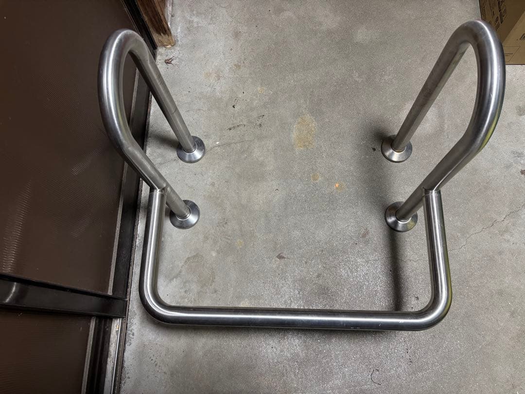 TOTO小便器用手すり TOTO TOTO小便器用手すりT112CU22#NW1パブリック用手すり樹脂被覆