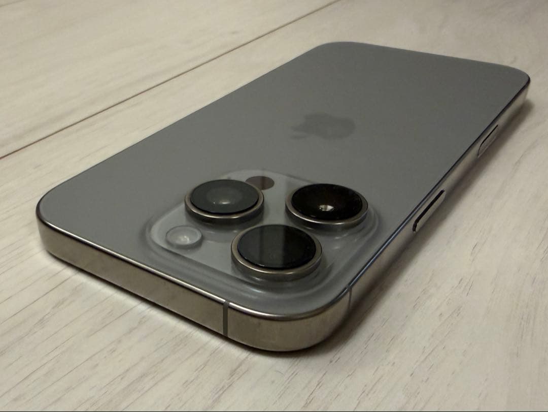 iPhone16pro 128GB バッテリー94% 346回充電 - メルカリ