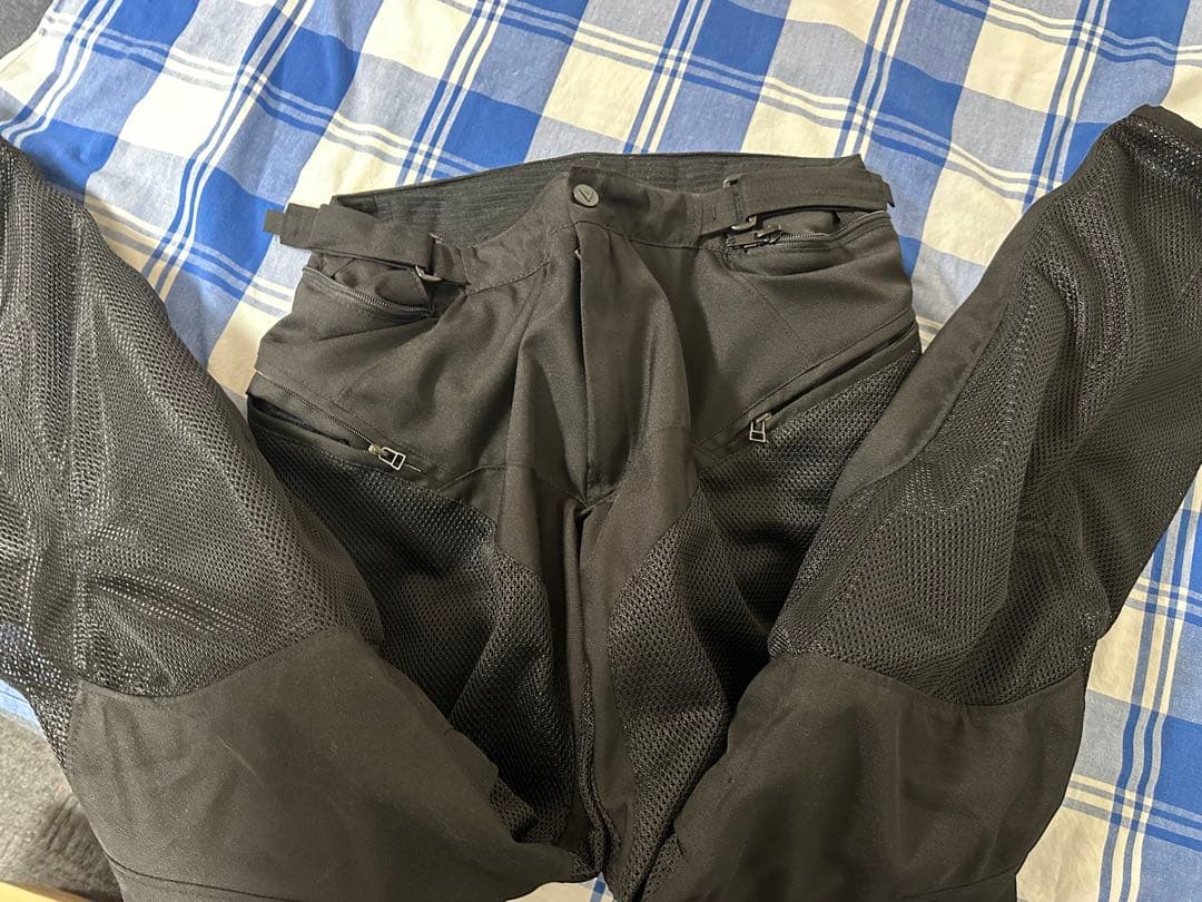 Dainese 防水バイクパンツ 黒 サイズ52