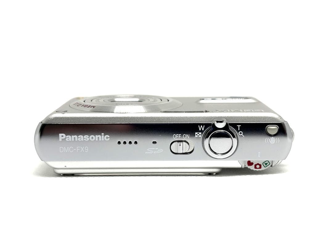 パナソニック　Panasonic LUMIX DMC-FX9 シルバー《元箱付》