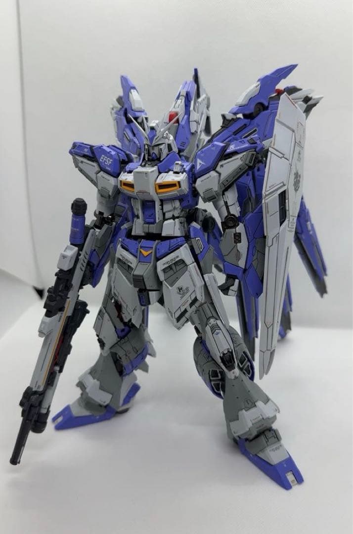 海外製MG 1/100 Hi-νガンダム 完成品 - メルカリ
