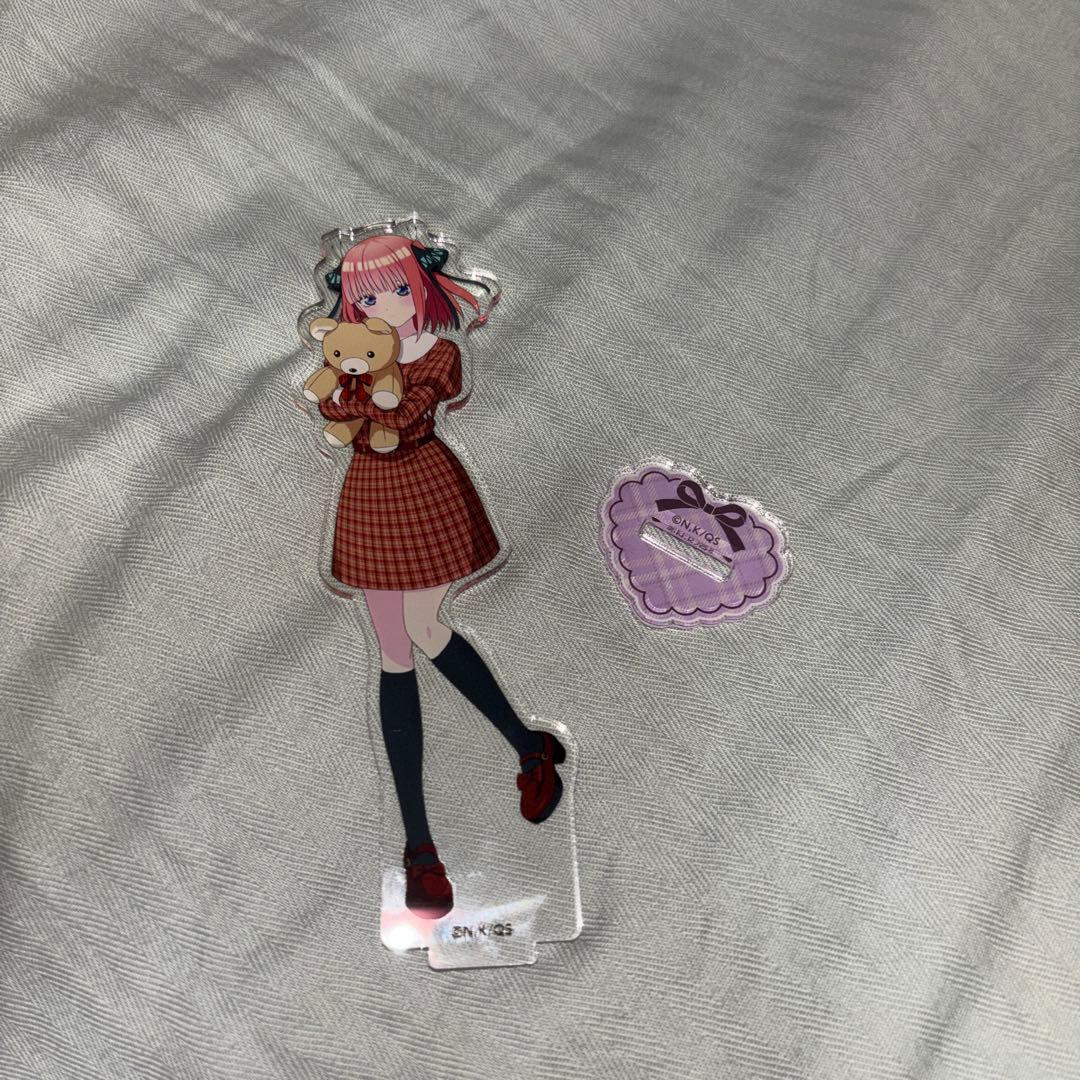 五等分の花嫁 二乃 アクリルスタンド and gallery コラボカフェ - メルカリ
