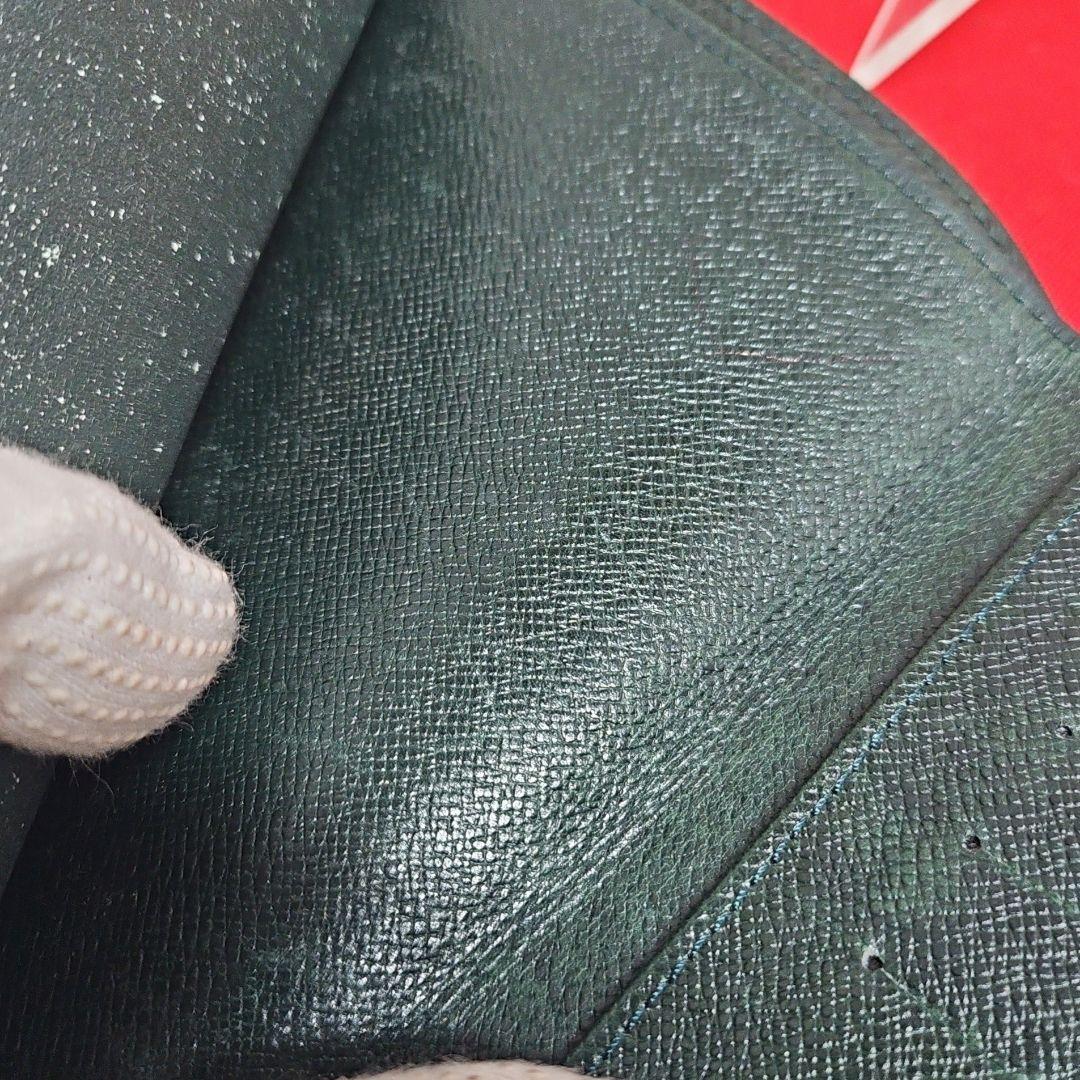 希少】ルイヴィトン タイガ エピセア 二つ折り財布 パスポートケース