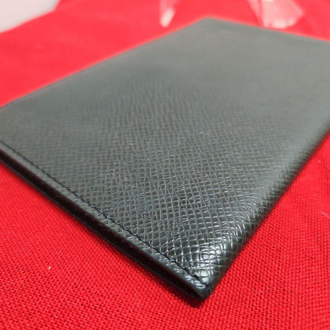 希少】ルイヴィトン タイガ エピセア 二つ折り財布 パスポートケース