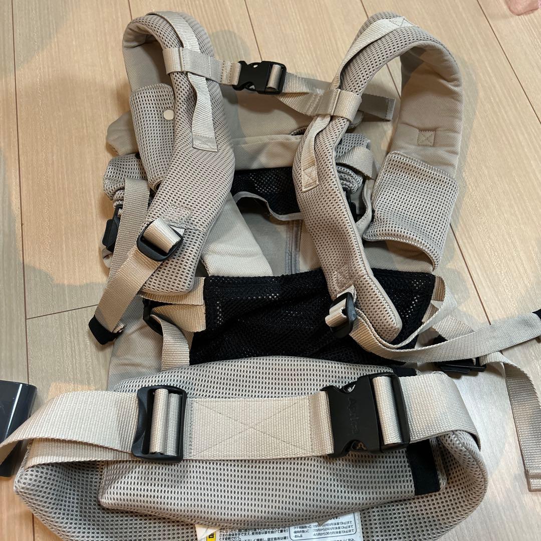 アップリカ　ラクリス　ベージュ 抱っこ紐 メッシュ アカチャンホンポ（赤ちゃん本舗）の公式ネット通販