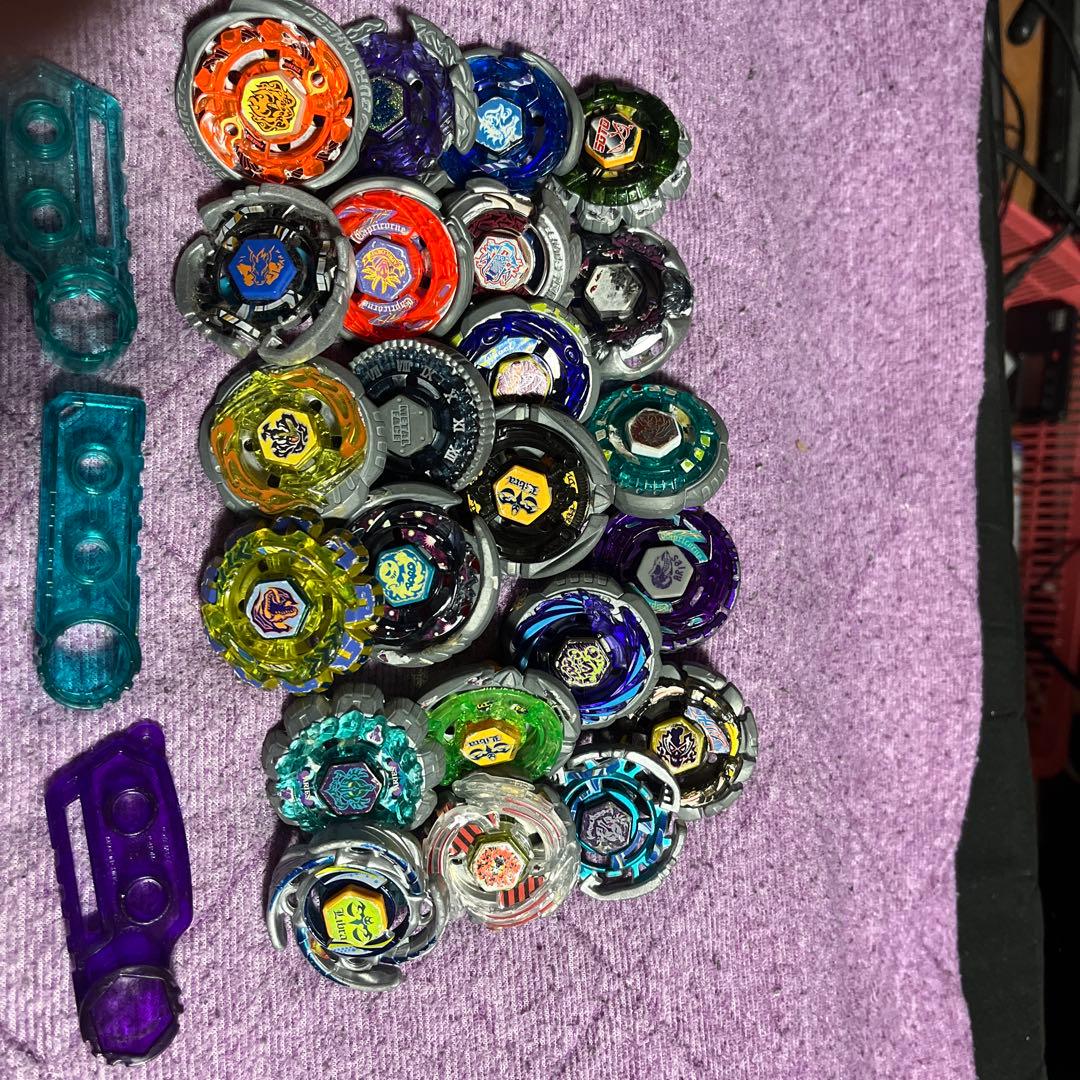 最終値下げメタルファイトベイブレード 23個まとめ売りの通販はau PAY