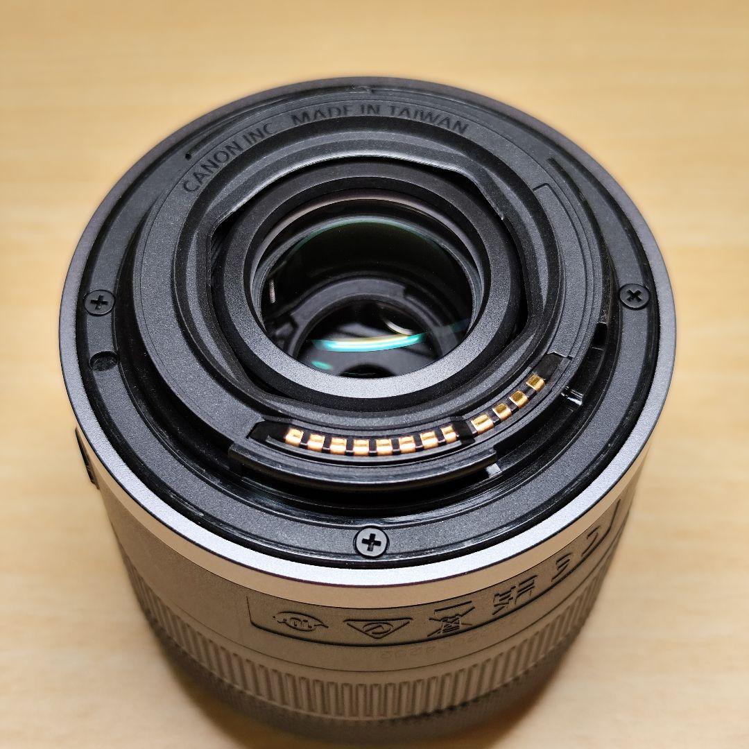 Canon RF24-50mm f4.5-6.3 IS STM レンズ