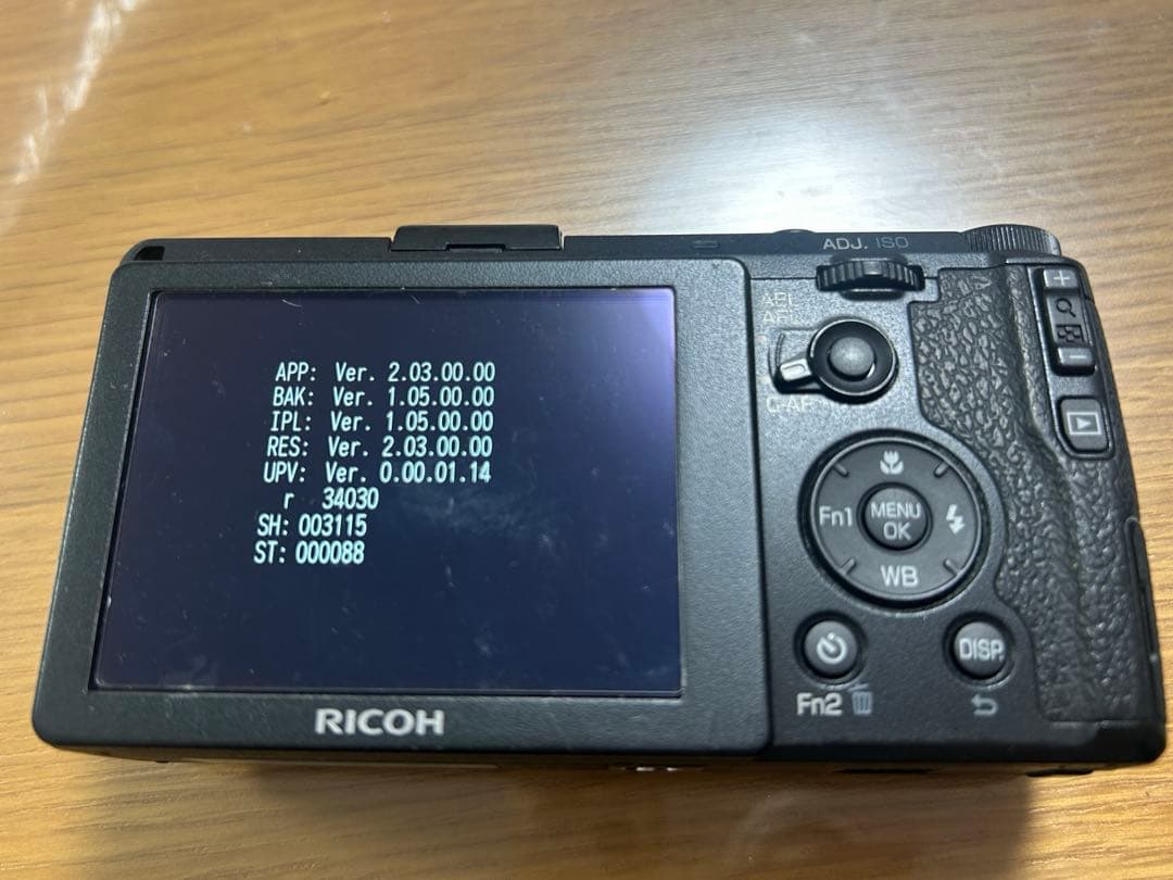 リコー　RICOH GR 初代コンデジ 18.3mm F2.8