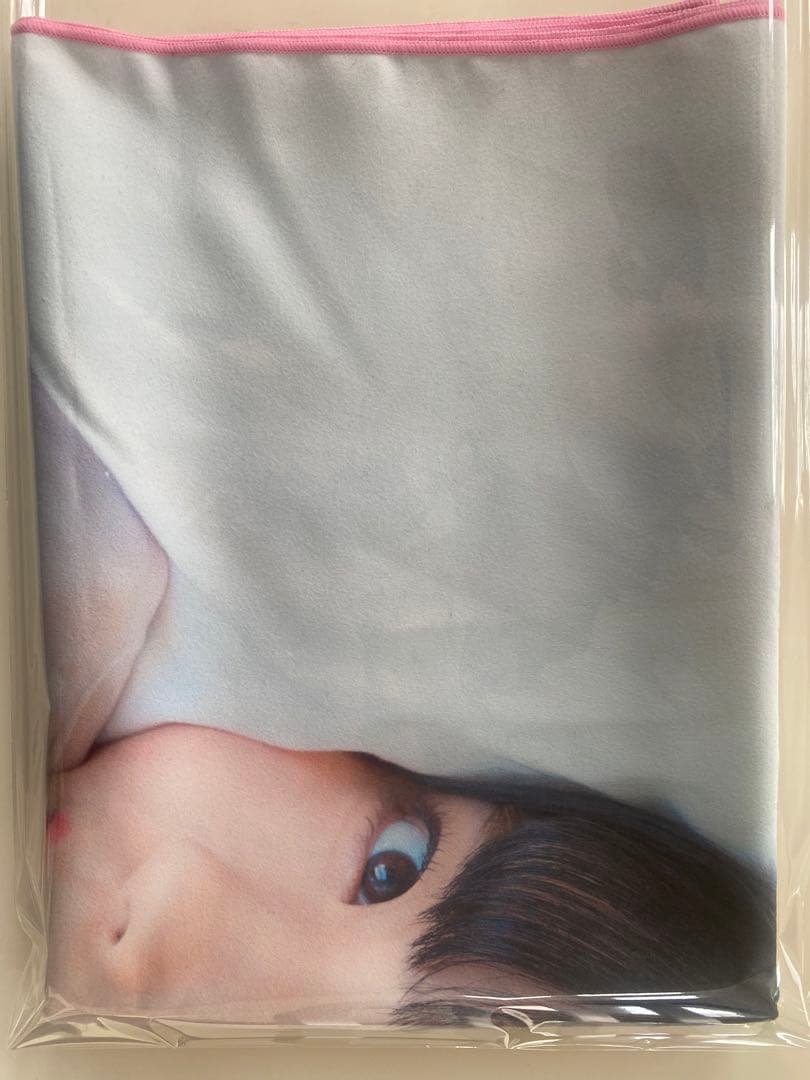 夜道雪1st写真集『ひめごと』ゲーマーズ【超】限定版 等身大タオル&ステッカー付