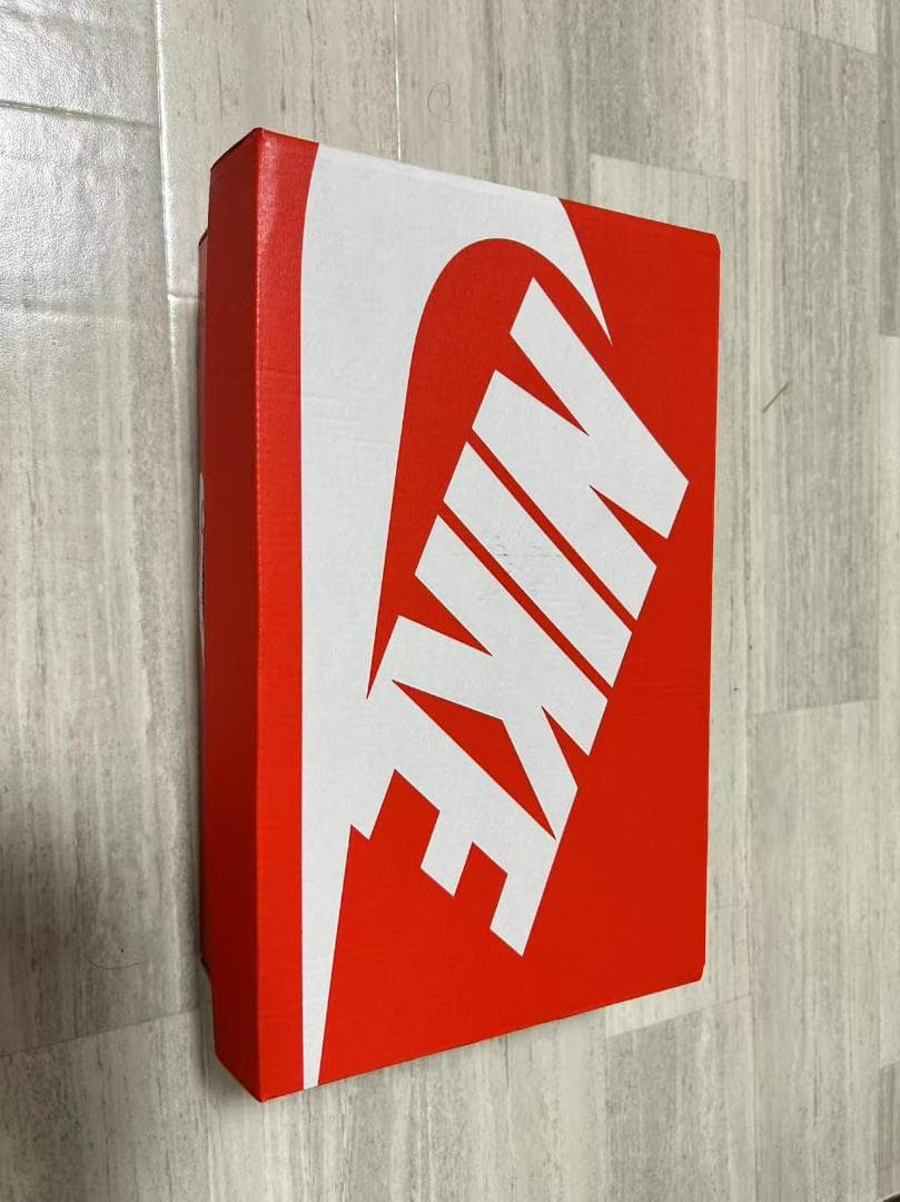 ナイキ エアジョーダン 18 レトロ イエローオークル AA2494-701 Nike Air Jordan 18 XVIII size 7.5. Yellow Ochre Suede. AA2494-701