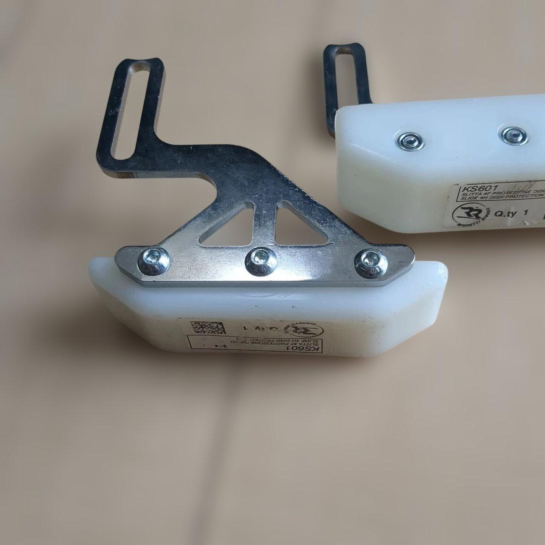 未使用品　RR　ブレーキディスクプロテクター 　　2個 makino-auto-yafuoku_tue1502