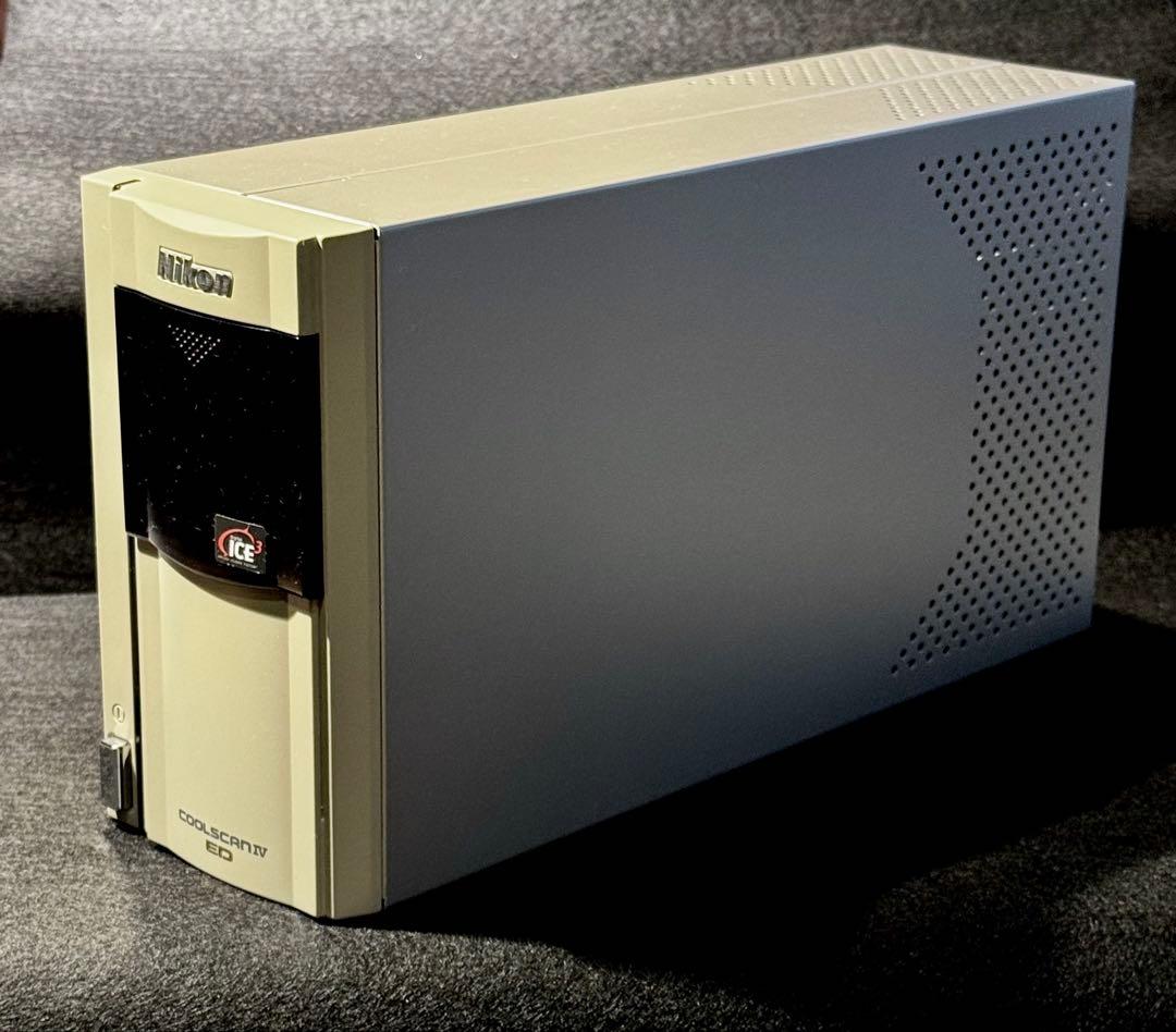 Nikon coolscan Ⅳ LS-40 ED フィルムスキャナー Nikon LS-40 ED Film Scanner Coolscan IV + Film Strip SA-21 & Slide