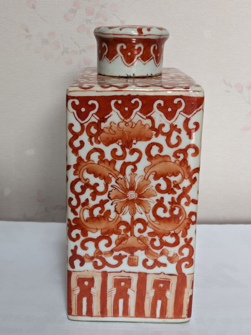 中国 古玩 古美術 紅彩 角形酒缶 瓶 アンティーク 骨董品 コレクション