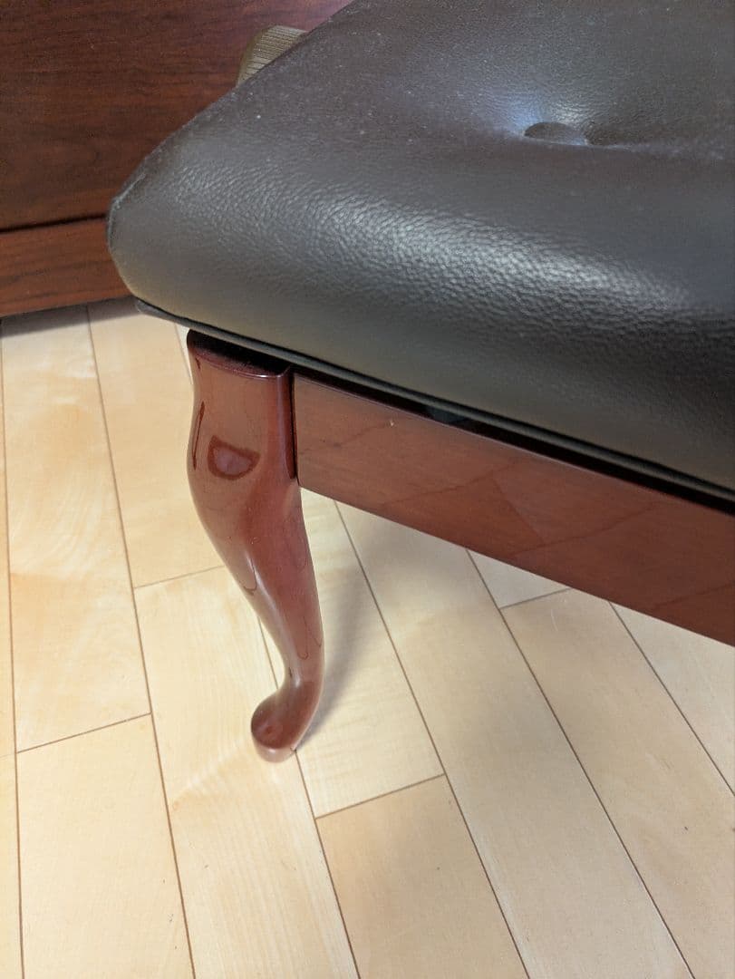 Kitchen女子さん専用】イス付属します(^^) 504Fアップライトピアノ