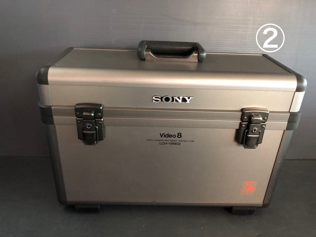 SONYビデオカメラセットCCD-V900E （ジャンク）