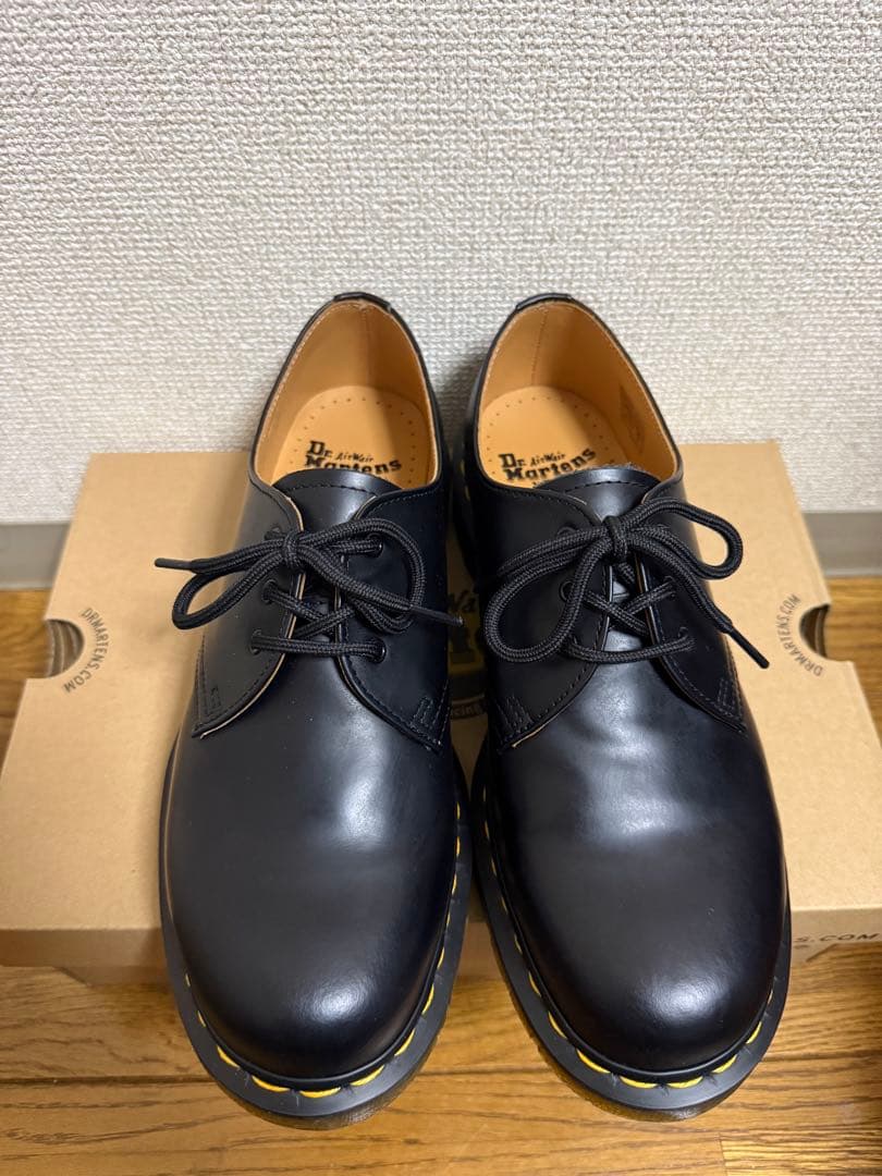 ドクターマーチン 1461 3 ホール シューズ UK8 27cm - メルカリ